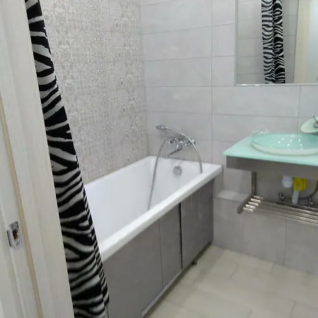 Метро Михалова Apartament Mińsk